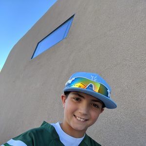 Meet your Posher, Dustin